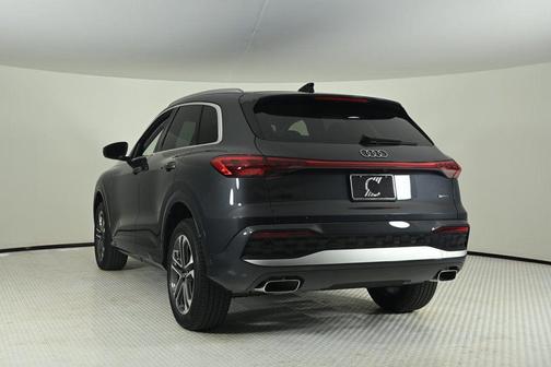 2025 Audi Q5 2.0T quattro Premium