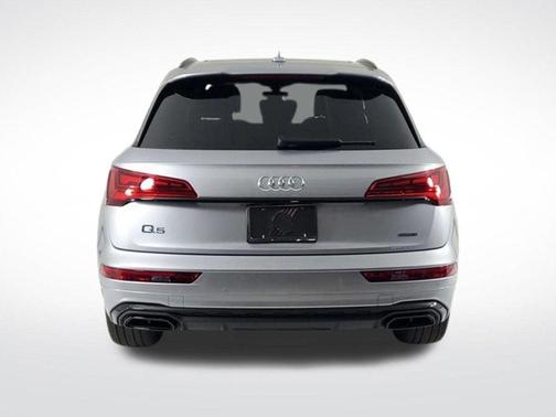 2025 Audi Q5 45 S line quattro Premium