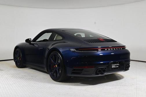 2022 Porsche 911 Carrera S