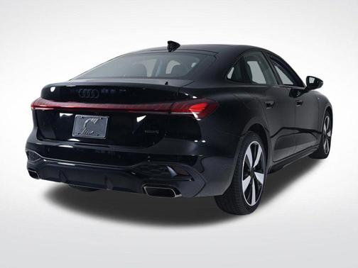 Mythos Black Metallic 2026 Audi A5