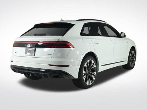2026 Audi Q8 Premium Plus