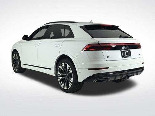 2026 Audi Q8 Premium Plus