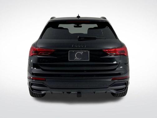 2025 Audi Q3 45 S line Premium
