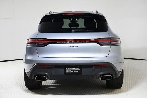 2024 Porsche Macan Base