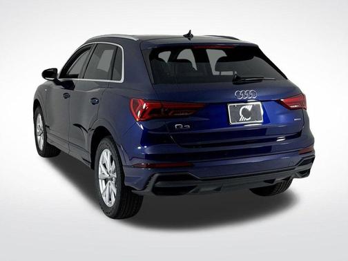 2025 Audi Q3 45 S line Premium