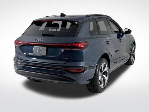 2025 Audi Q6 e-tron Premium