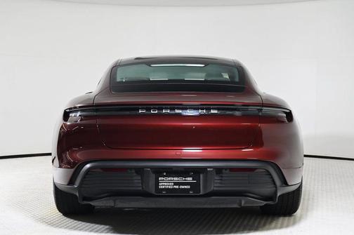 2022 Porsche Taycan Base