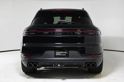 2024 Porsche Cayenne Base