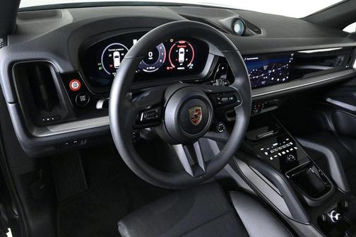 2024 Porsche Cayenne Base
