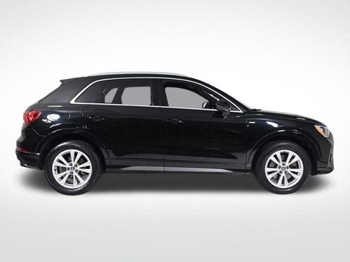 2021 Audi Q3 45 S line Premium