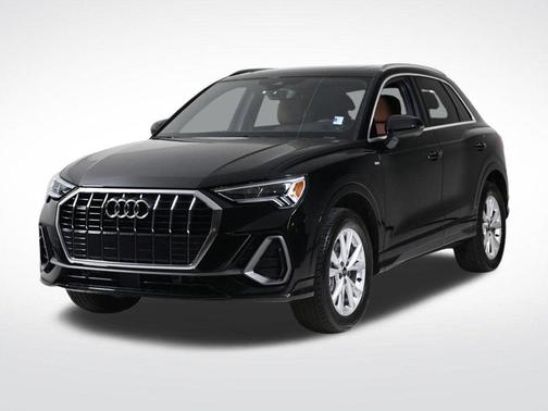 2025 Audi Q3 45 S line Premium