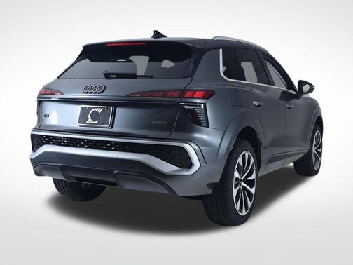 2026 Audi Q3 S line