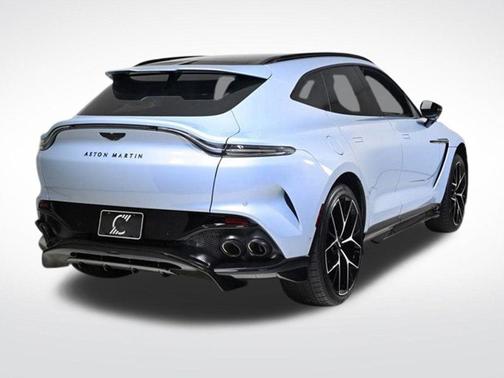 2025 Aston Martin DBX 707