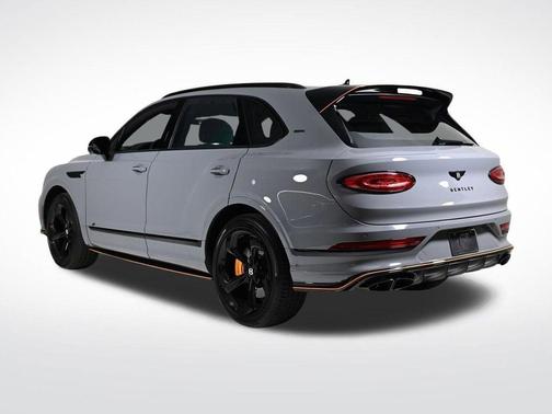 2025 Bentley Bentayga V8
