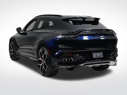 2025 Aston Martin DBX 707