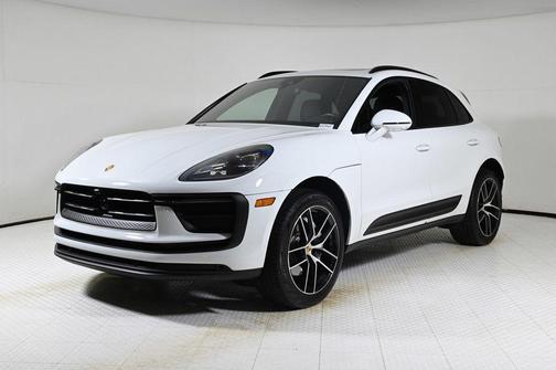 2024 Porsche Macan Base