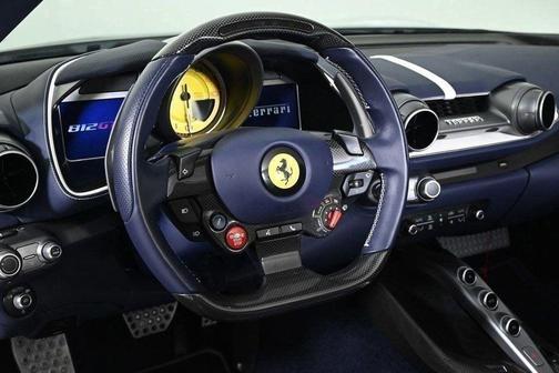 2021 Ferrari 812 GTS Base