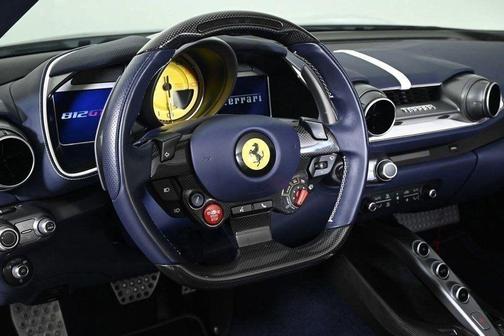 2021 Ferrari 812 GTS Base