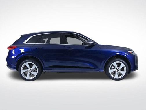 2025 Audi Q5 2.0T quattro Premium