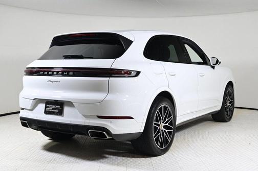 2024 Porsche Cayenne Base