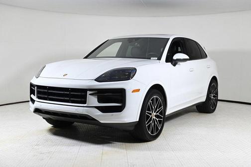 2024 Porsche Cayenne Base
