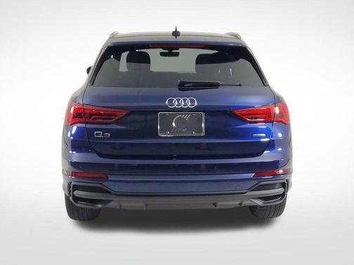2025 Audi Q3 45 S line Premium