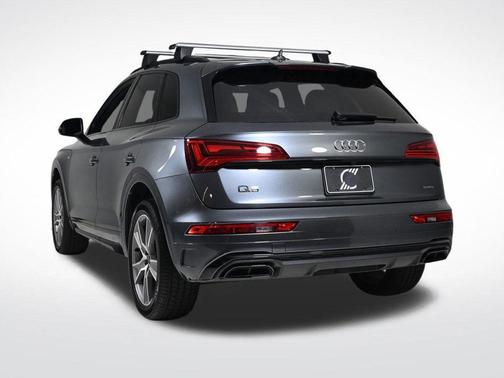 2025 Audi Q5 45 S line quattro Premium