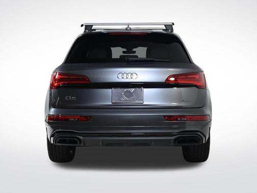 2025 Audi Q5 45 S line quattro Premium