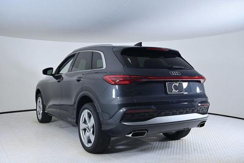 2025 Audi Q5 2.0T quattro Premium