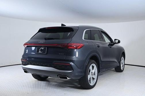 2025 Audi Q5 2.0T quattro Premium