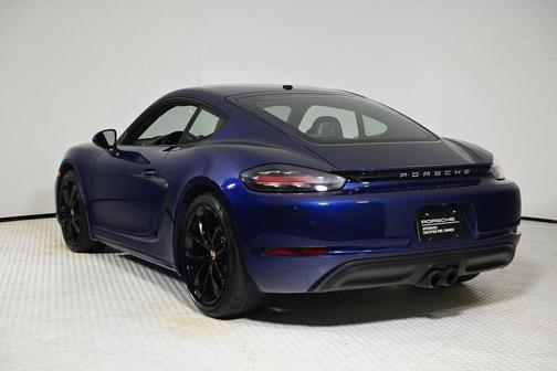 2024 Porsche 718 Cayman Style Edition