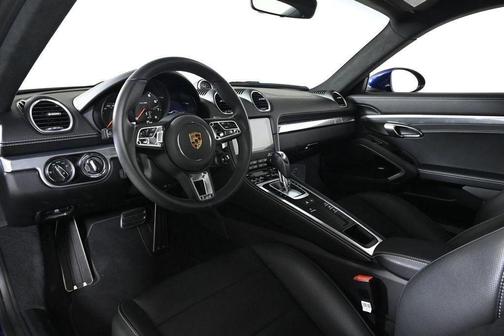 2024 Porsche 718 Cayman Style Edition