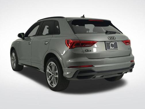 2025 Audi Q3 45 S line Premium