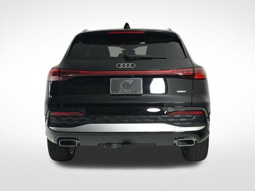 2025 Audi Q5 2.0T quattro Premium