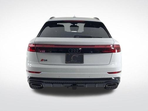 2025 Audi Q8 Premium Plus