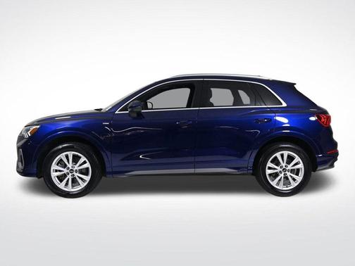 2022 Audi Q3 45 S line Premium Plus