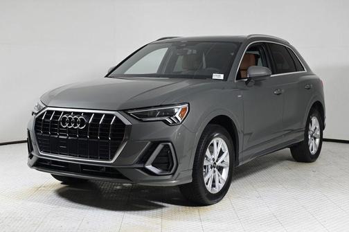 2025 Audi Q3 45 S line Premium