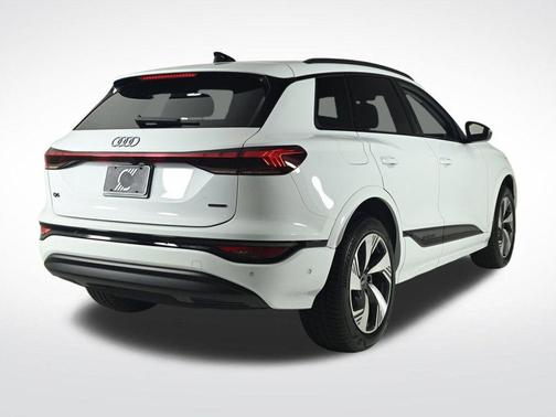 2025 Audi Q6 e-tron Premium