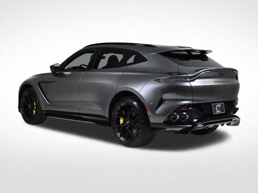 2026 Aston Martin DBX 707