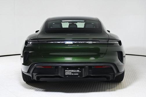 2025 Porsche Taycan Turbo S