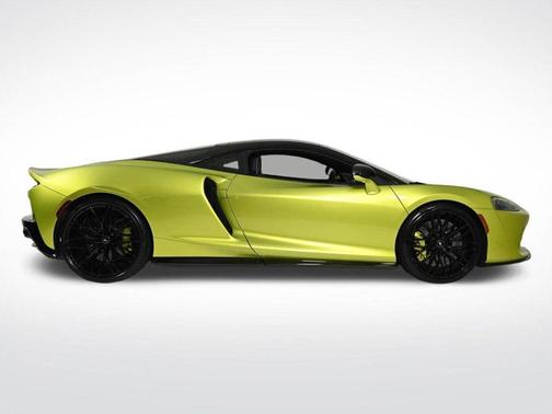 2023 McLaren GT Base