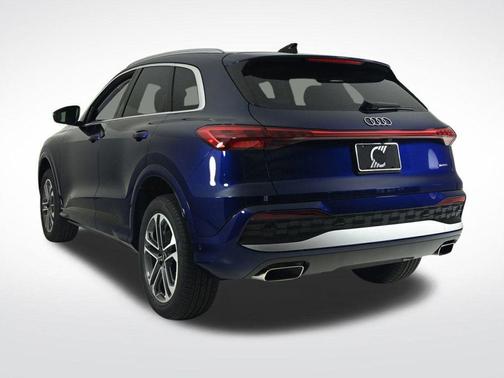 2025 Audi Q5 2.0T quattro Premium