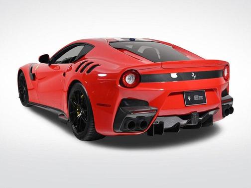 2017 Ferrari F12tdf Base