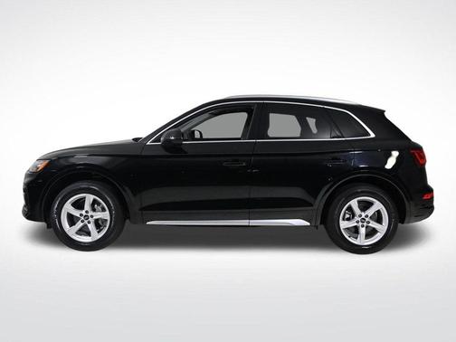 2022 Audi Q5 40 Premium