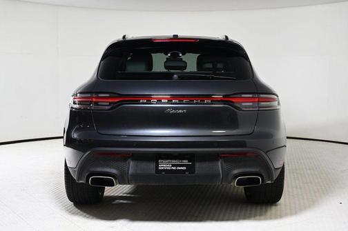 2025 Porsche Macan T