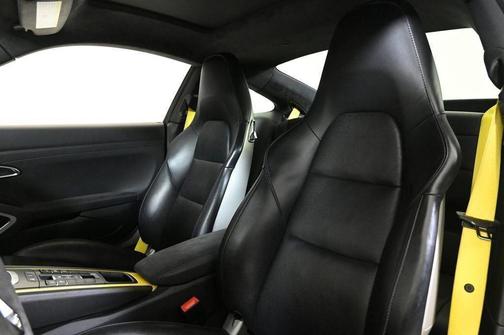 2019 Porsche 911 Carrera GTS