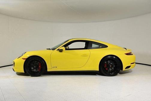 2019 Porsche 911 Carrera GTS