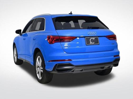 2022 Audi Q3 45 S line Premium Plus