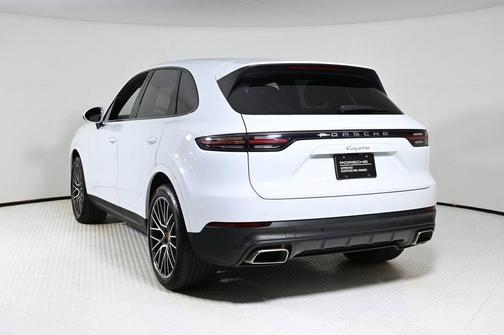 2022 Porsche Cayenne Platinum Edition