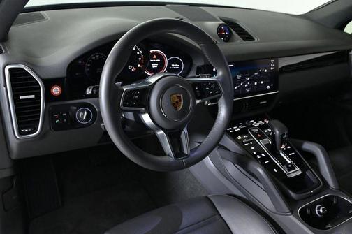 2022 Porsche Cayenne Platinum Edition